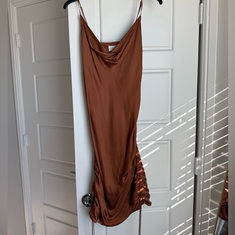 Aritzia Wilfred mini dress cinched tie dress